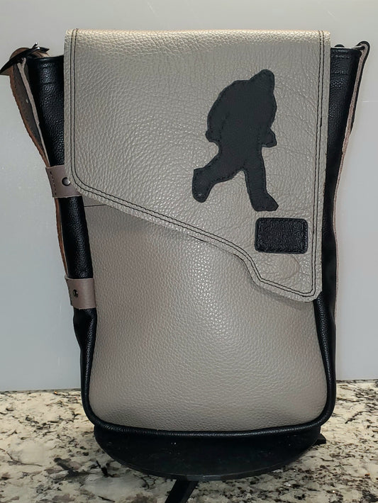 Hide-and-seek Champion (Right-handed)