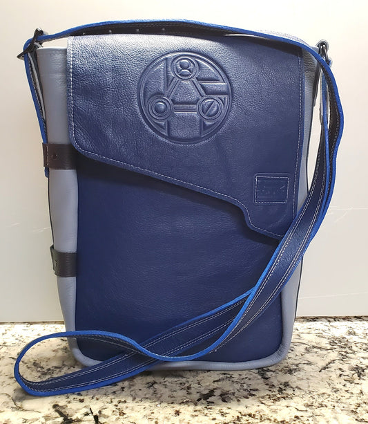 Tablet: Cobalt Soul (Critical Role Inspired) - Right handed